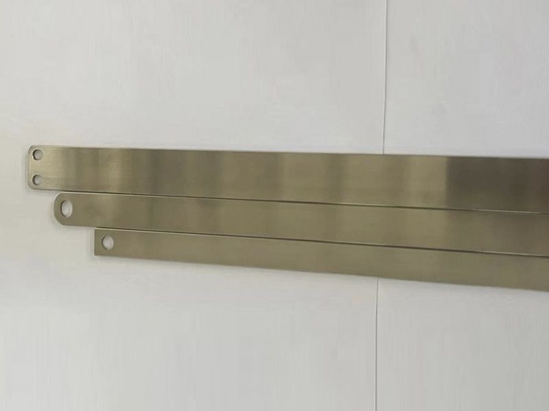 储能电池包扁钢